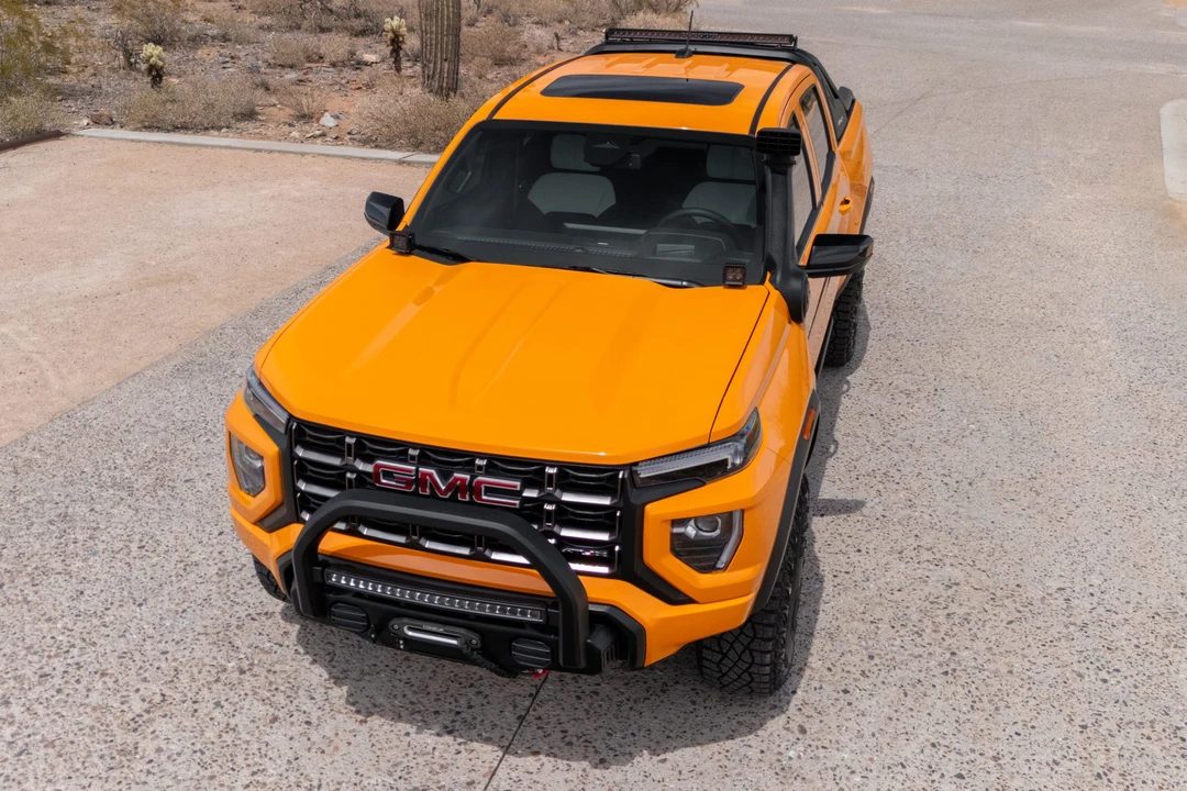 2025 GMC Canyon - Image 8 of 31