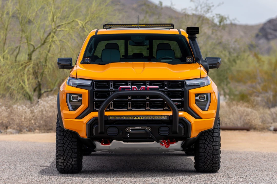 2025 GMC Canyon - Image 12 of 31
