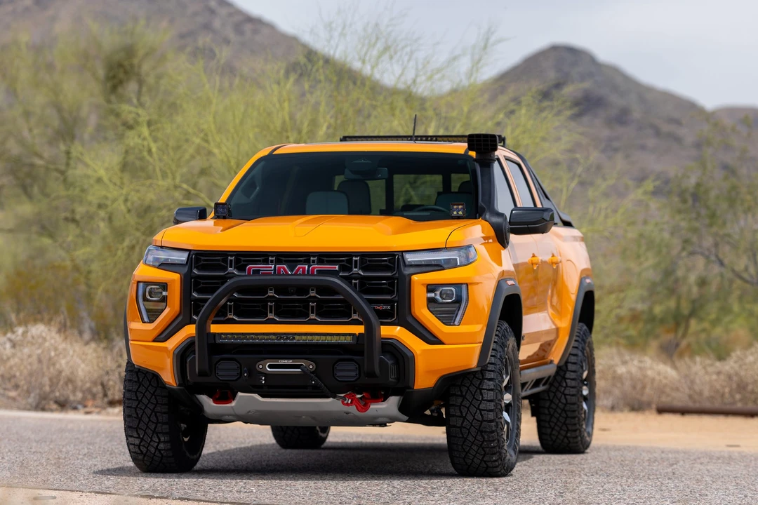 2025 GMC Canyon - Image 9 of 31