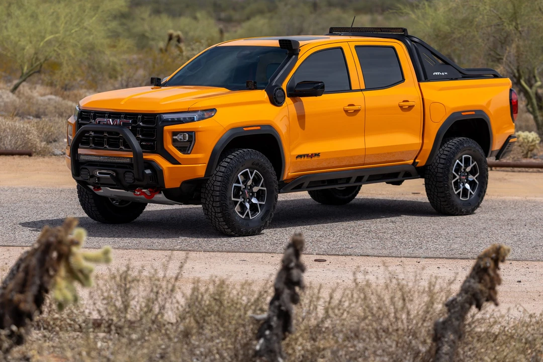 2025 GMC Canyon - Image 5 of 31