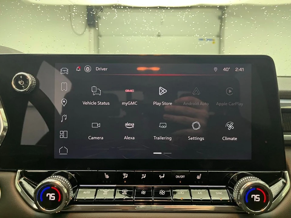 2025 GMC Canyon 2nd Gen - Image 4 of 12