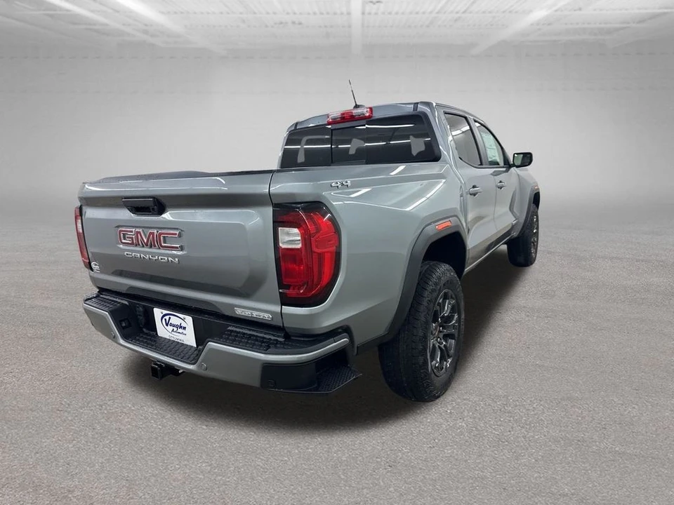 2025 GMC Canyon 2nd Gen - Image 11 of 12