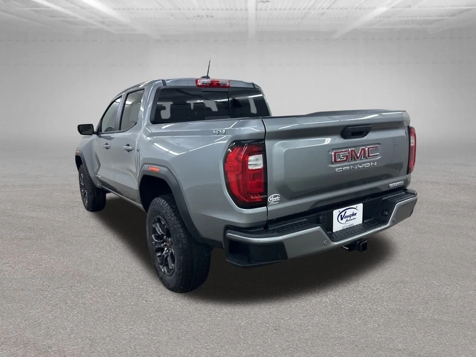 2025 GMC Canyon 2nd Gen - Image 8 of 12