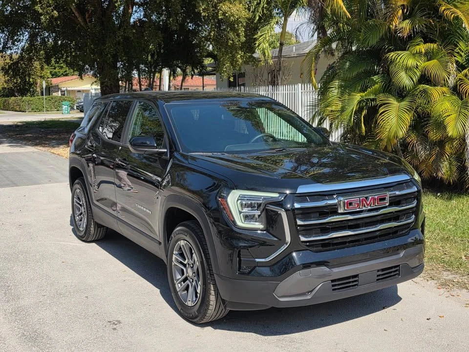 2025 GMC Terrain - Image 3 of 7
