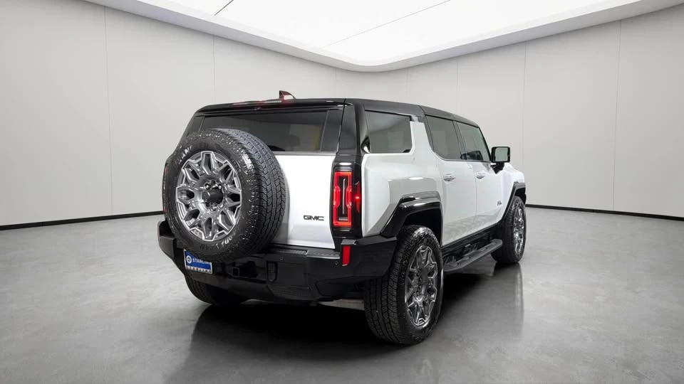 2025 GMC Hummer EV - Image 5 of 20