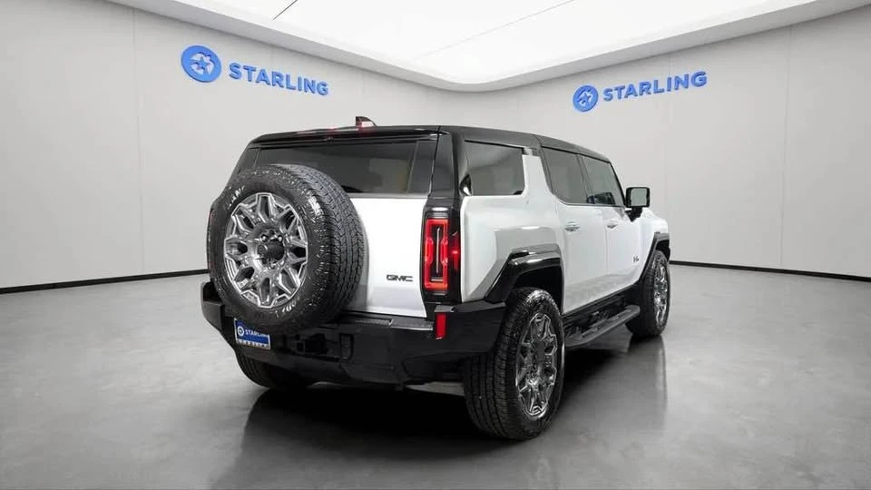 2025 GMC Hummer EV - Image 3 of 20