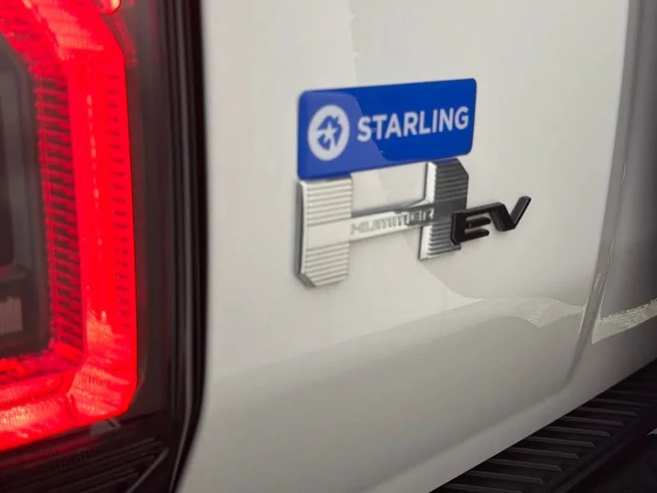 2025 GMC Hummer EV - Image 5 of 20