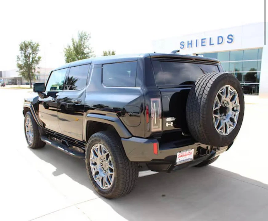 2025 GMC Hummer EV - Image 3 of 18