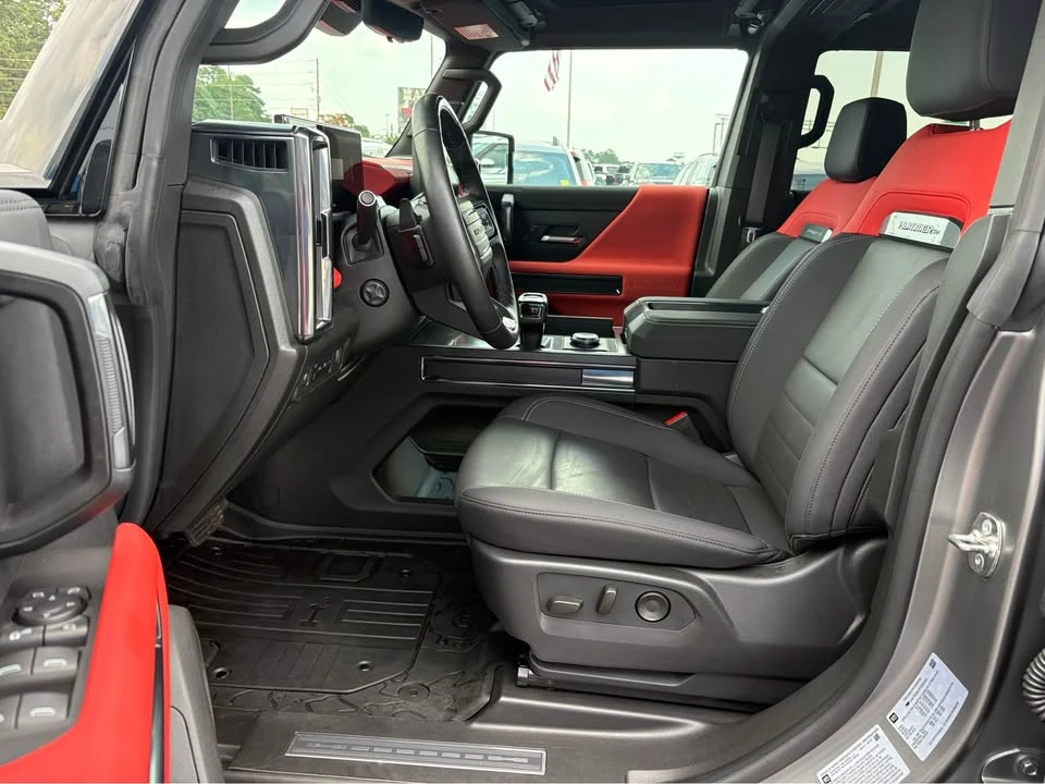2025 GMC Hummer EV - Image 3 of 14