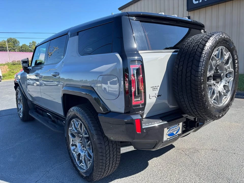2025 GMC Hummer EV - Image 3 of 20