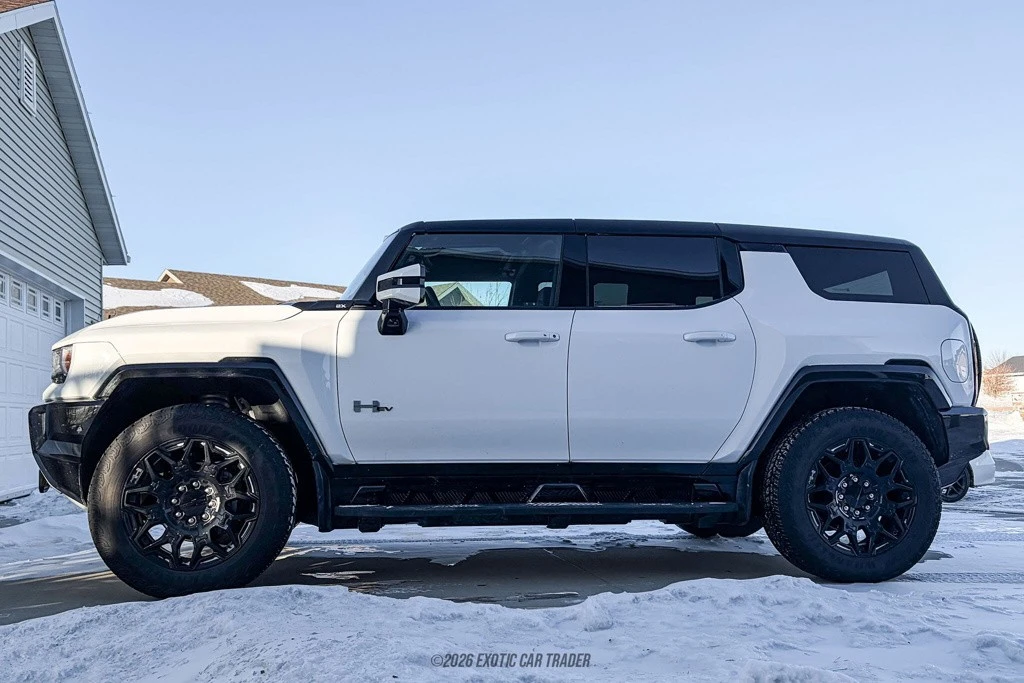 2025 GMC Hummer EV - Image 3 of 12