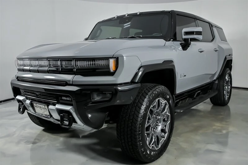2025 GMC Hummer EV - Image 6 of 21