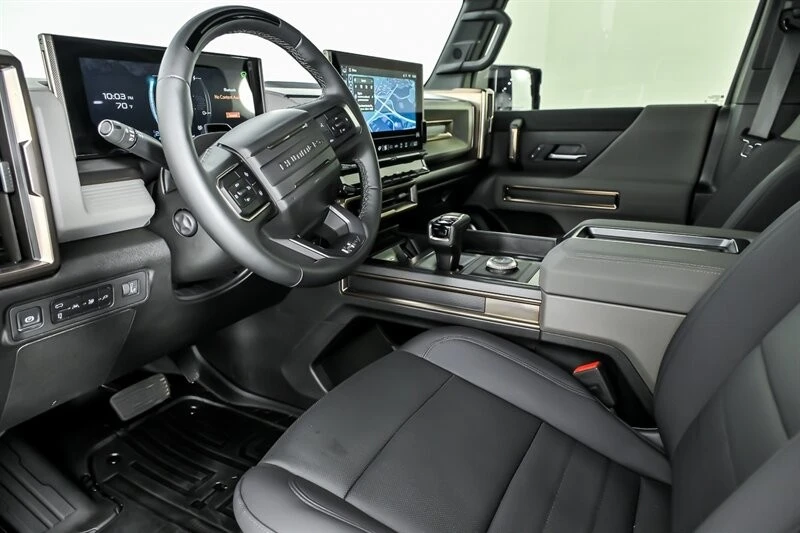 2025 GMC Hummer EV - Image 21 of 21