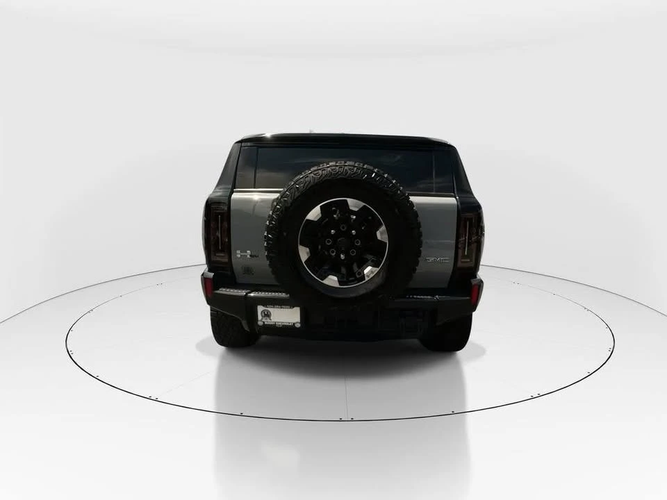 2025 GMC Hummer EV - Image 6 of 20