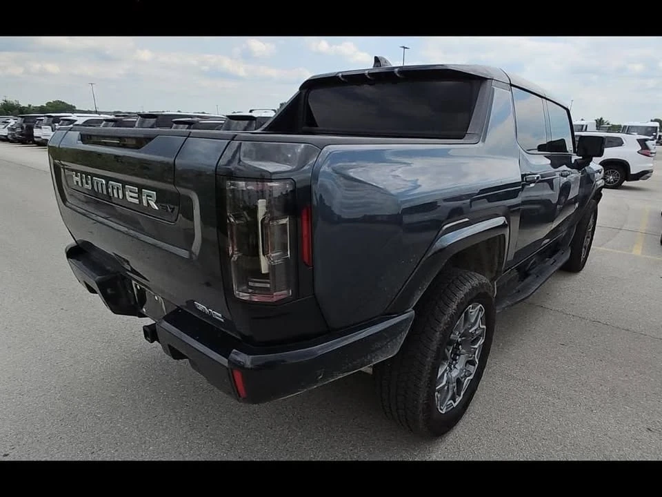 2025 GMC Hummer EV - Image 4 of 6