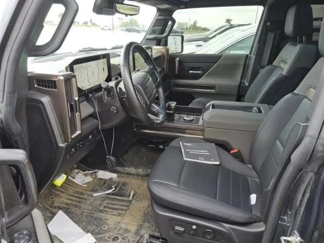 2025 GMC Hummer EV - Image 5 of 6