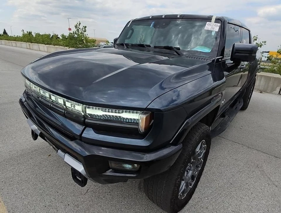 2025 GMC Hummer EV - Image 2 of 6