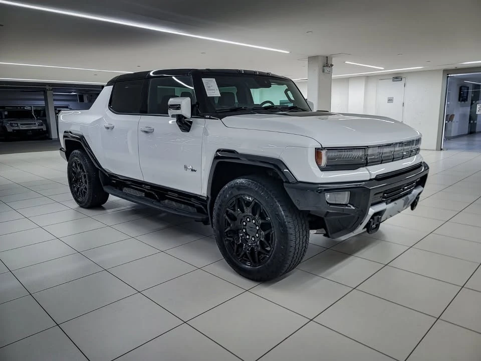 2025 GMC Hummer EV - Image 3 of 20