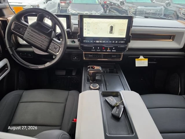 2025 GMC Hummer EV - Image 17 of 20