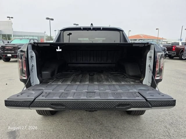 2025 GMC Hummer EV - Image 14 of 20