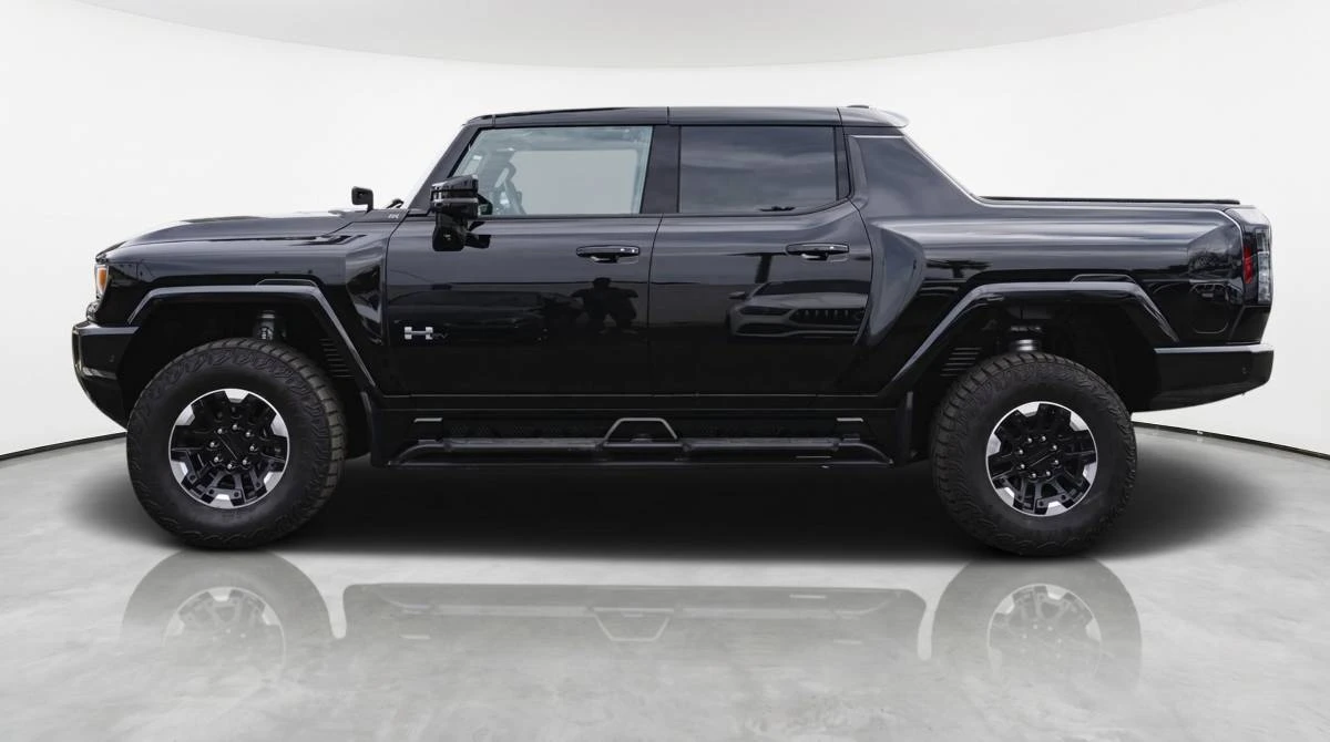 2025 GMC Hummer EV - Image 3 of 7