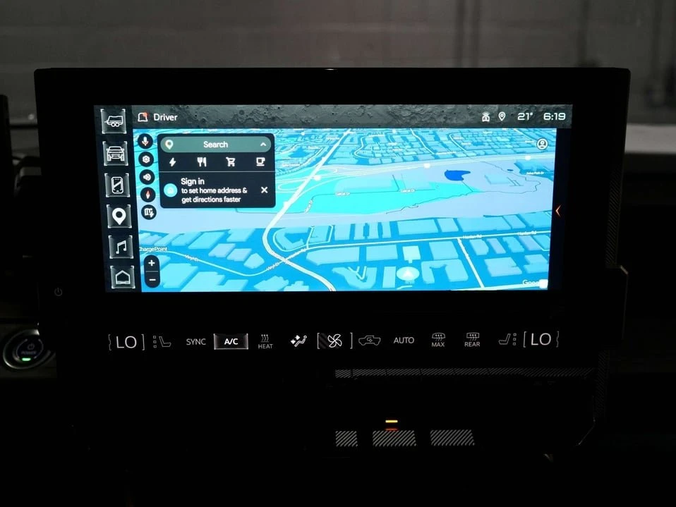 2025 GMC Hummer EV - Image 20 of 20