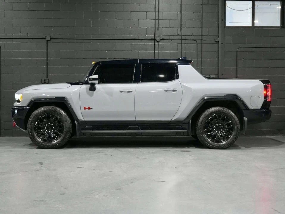 2025 GMC Hummer EV - Image 5 of 20