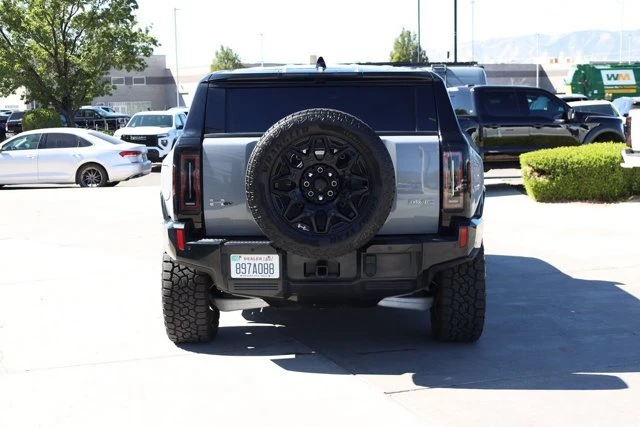 2025 GMC Hummer EV - Image 5 of 20