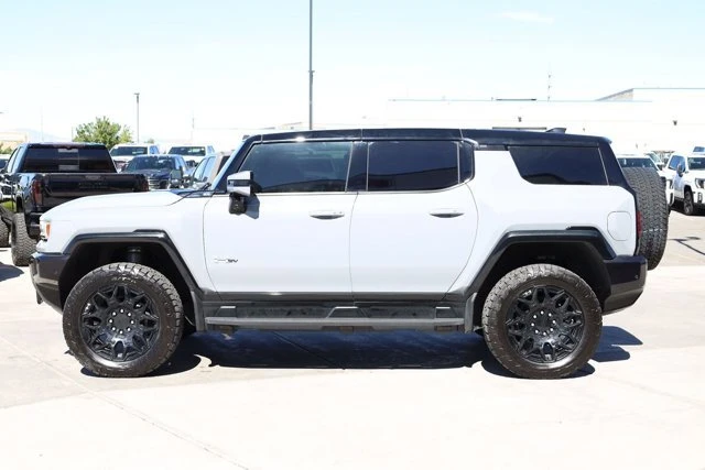2025 GMC Hummer EV - Image 3 of 20