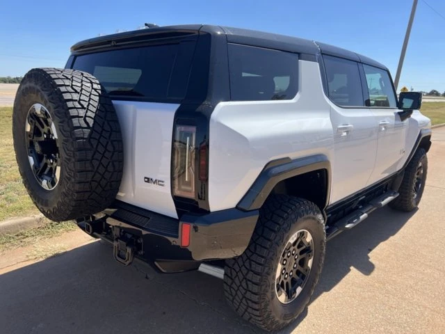 2025 GMC Hummer EV - Image 3 of 20