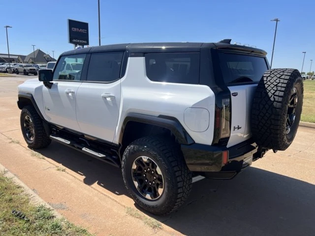 2025 GMC Hummer EV - Image 5 of 20