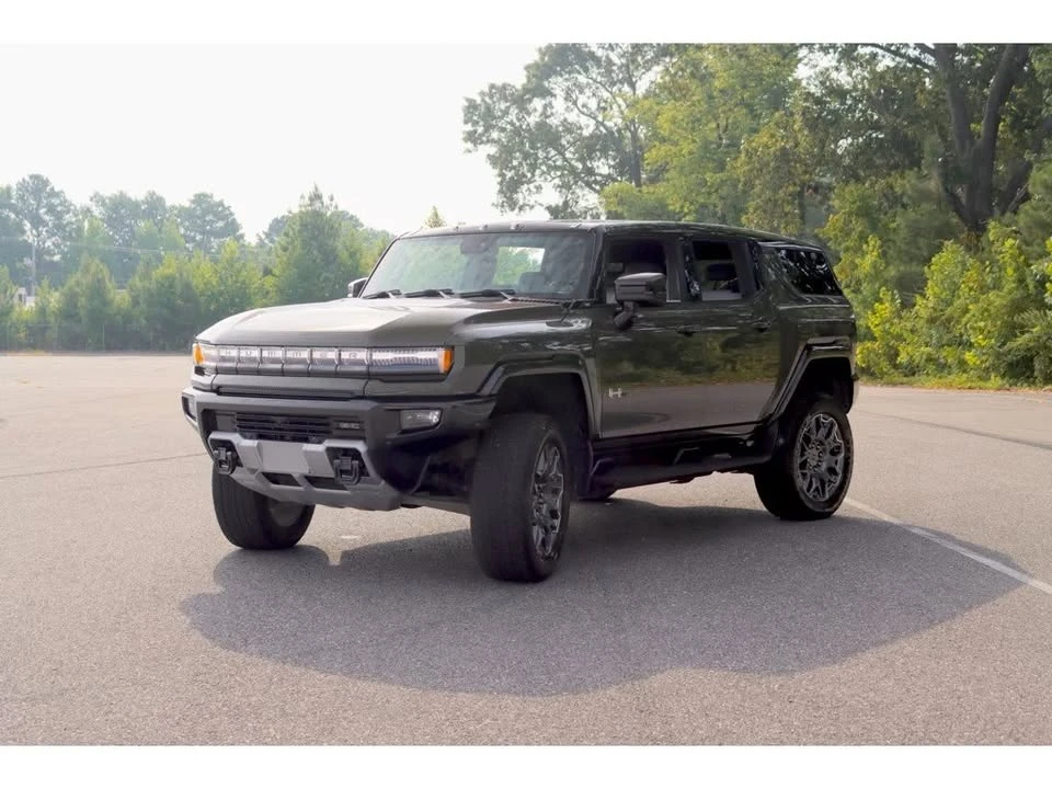 2025 GMC Hummer EV - Image 3 of 20