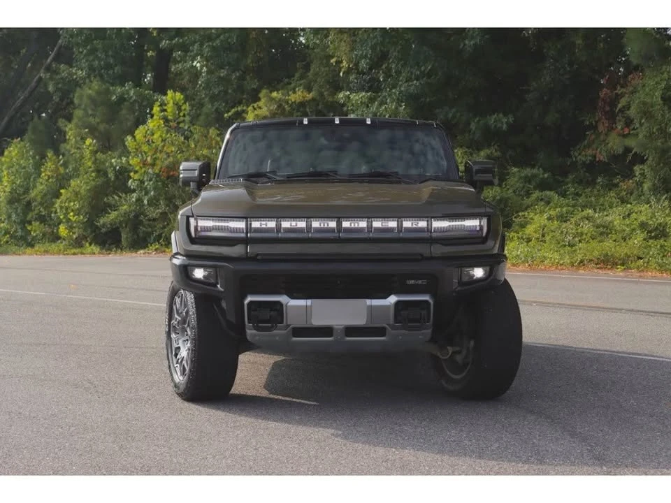 2025 GMC Hummer EV - Image 2 of 20