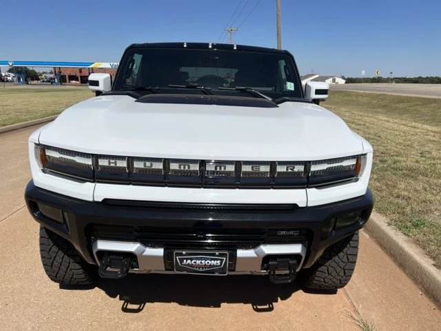 2025 GMC Hummer EV - Image 8 of 20