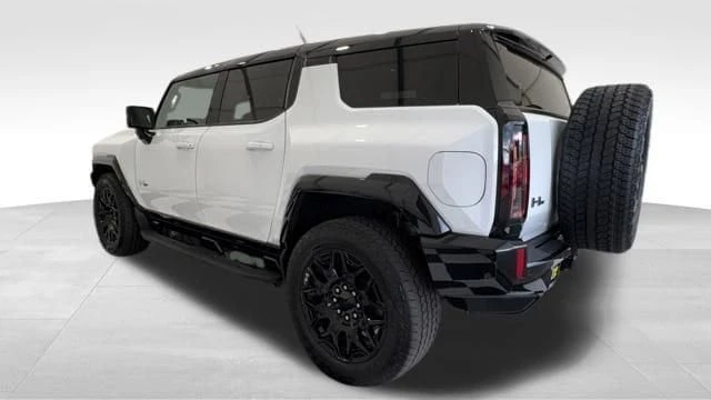 2025 GMC Hummer EV - Image 2 of 20