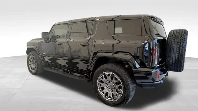 2025 GMC Hummer EV - Image 2 of 20