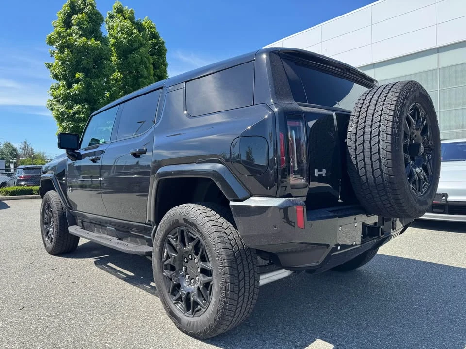 2025 GMC Hummer EV - Image 3 of 19