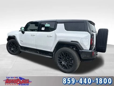 2025 GMC Hummer EV - Image 9 of 16