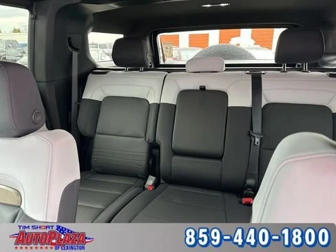 2025 GMC Hummer EV - Image 7 of 16