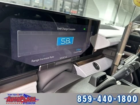 2025 GMC Hummer EV - Image 6 of 16