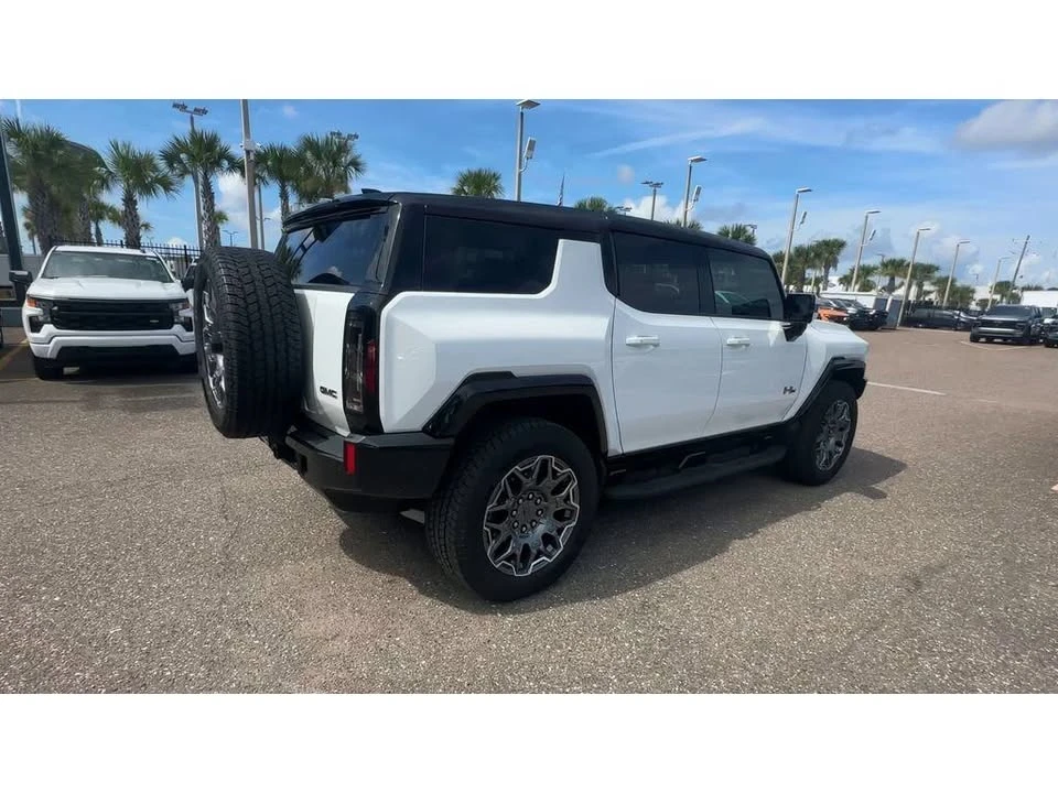 2025 GMC Hummer EV - Image 2 of 20