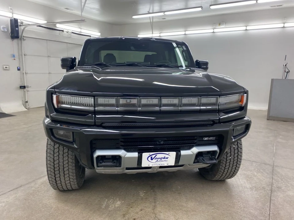 2025 GMC Hummer EV - Image 3 of 12