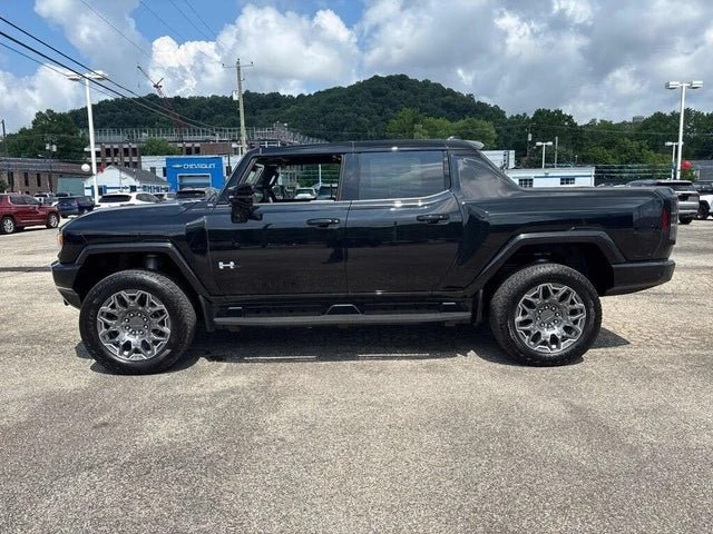 2025 GMC Hummer EV - Image 5 of 20