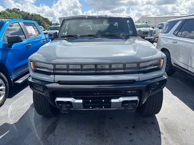 2025 GMC Hummer EV - Image 2 of 12
