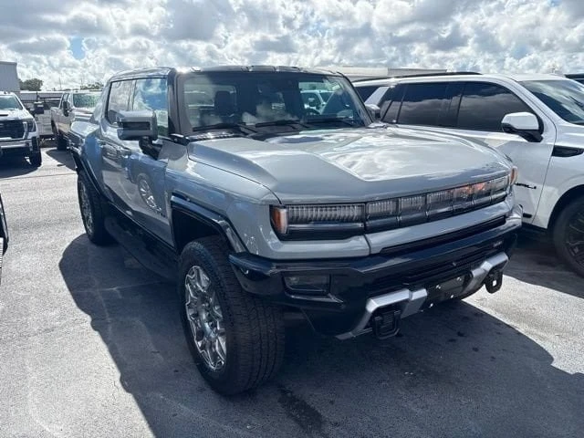 2025 GMC Hummer EV - Image 3 of 12