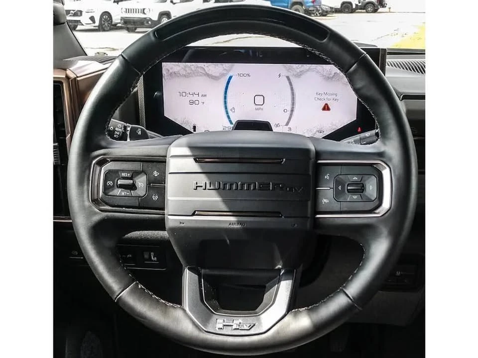 2025 GMC Hummer EV - Image 15 of 16