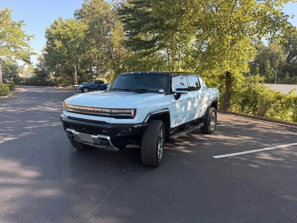 2025 GMC Hummer EV - Image 2 of 7