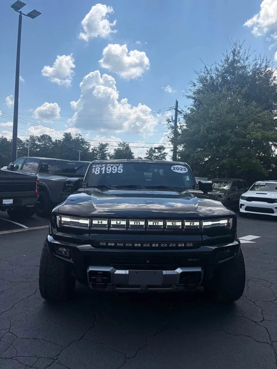 2025 GMC Hummer EV - Image 2 of 9