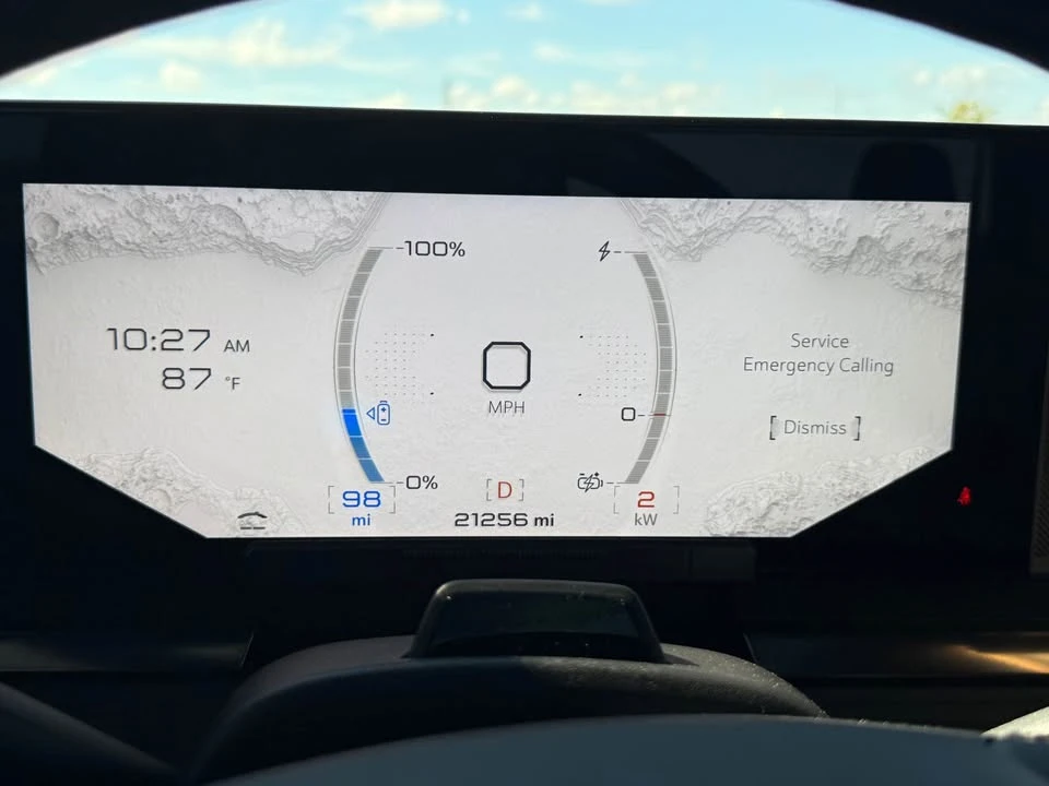 2025 GMC Hummer EV - Image 18 of 20
