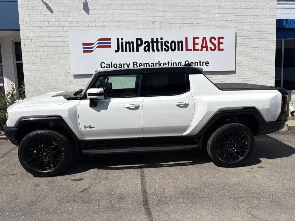 2025 GMC Hummer EV - Image 2 of 10